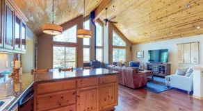 Spacious home near resorts with private hot tub shared pool & new furnishings - Image 5