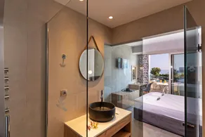 Hotel Kathrin Beach - Image 2