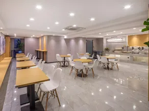 VX Hotel Wuxi Xinwu District Executive Center Wanda Plaza - Image 5