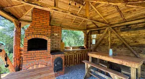 Friendship Cabin (Friendship Land) - Image 3