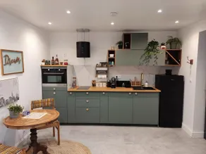 Superbe appartement avec jacuzzi avec jardin privé - Image 4