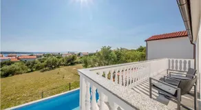 Awesome Home In Banjol - Image 3