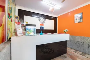OYO Pk Suites Inn - Image 3