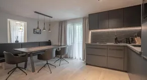 Double room, shower, toilet - Image 3