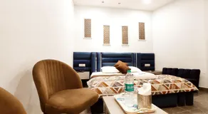 THE RITZ HOTEL - Your Smart And Budget Stay - Image 4
