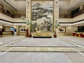 Soluxe Yishui Grand Hotel - Image 3