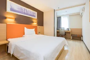 7 Days Premium·Fuzhou Tatou Road - Image 2