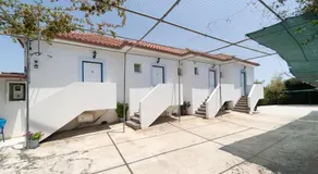 Blue Houses Maisonettes - Image 4