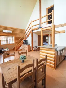 Toscana Log Home - Image 4