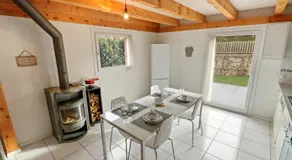 Joli duplex avec piscine - Image 4
