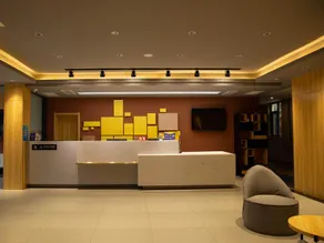IU Hotel Shandong Jining Weishan Kuiwen East Road - Image 2