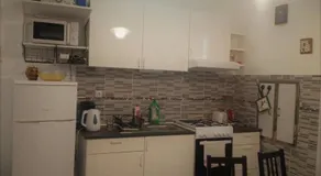 Studio Apartment Diana - Image 3