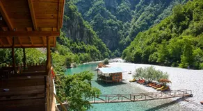 Eagles Land - Image 5