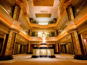 Yantai Golden Gulf Hotel - Image 2