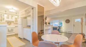 Taku's Contemporary & Stylish Private Retreat - Image 3
