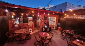 Jeremias Hostel Bar - Image 4
