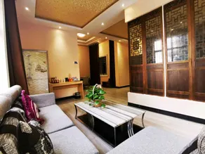 Rose Hotel - Image 3