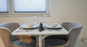 Feel like Home 1 - Image 5
