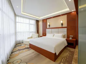 Qingtian Business Hotel (Zhenxiong Dezheng Park Branch) - Image 2