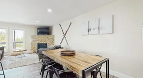 Dog-friendly mountain condo with washer&dryer sleeps 2 - Image 4