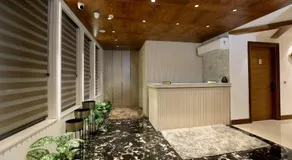 ROYAL LALIT Grand Hotel - Image 3