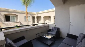 Marina Del Rey Luxe 2-Bedroom & 1-Bedroom - Hot Tub, Pool Table, Grill & Cinema Projector - Image 3