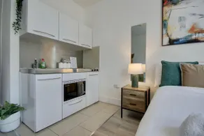 Comfortable City Studio | Ideal for Contractors - Image 3