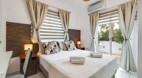 Casa Giovanni By Ezoria Villas - Image 2