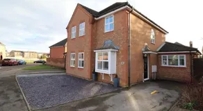 Grace's Spacious Home in Ely - Image 4