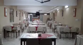 Hotel Modelo - Image 3