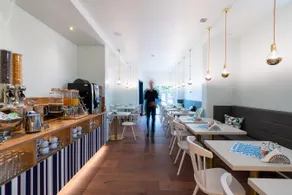Das Schreder Hotel - Munich Free Parking - Image 2