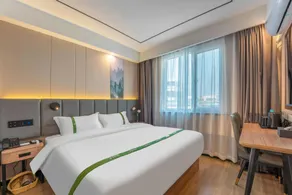 GreenTree Inn Jinan Quancheng Hotel - Image 4