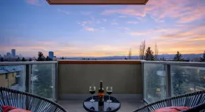 Kensington 2 King Bed Skyline Gym UG Parking - Image 5