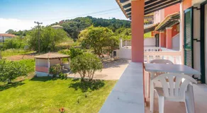 Pink House Socrates Corfu Beachside Retreats - Image 3