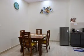 Ideal Home stay - Image 4