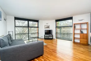 Superfast Broadband 2BD City Flat Farringdon - Image 2