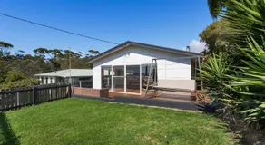 Bodhi's Reef - Coastal Retreat - Image 3