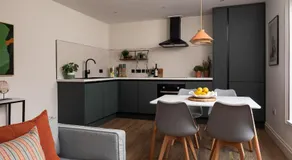Brayford House Burton Road - stylish accommodation suitable for families and contractors - Image 2
