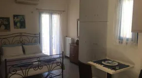 Serifos Palace - Image 2