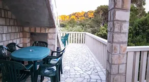 Guesthouse Pomena - Image 5