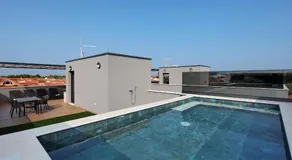 K1-Penthouse with sea view and heated pool - Image 5