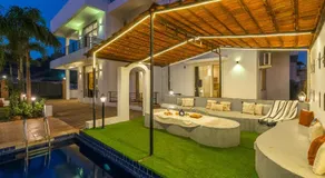 EKO STAY - Octagon Farms Villa - Image 3