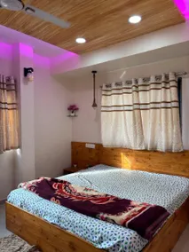 Pandavleni Service Apartment - Image 5