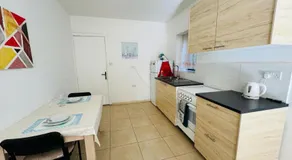 Moderne, lyse og rummelige lejlighed tæt på strand og st. Julians - Image 3