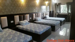 Cottage Club Inn - Image 2