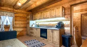 Medveď, Vlk, Líška Zrubová rozprávka nad rybníkom - Image 5