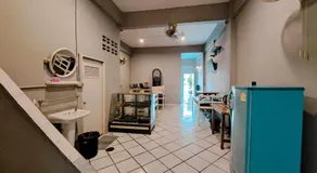 8 SLEEPER STREET Guesthouse - Image 5