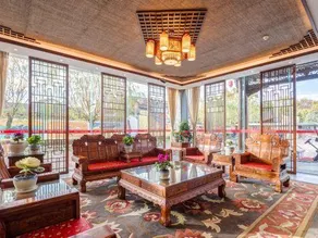 Xianghe No.1 Holiday Hotel - Image 3