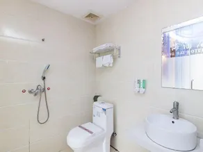 Guangzhou Xilaile Hotel (Yuxia Weizhou Convention and Exhibition Center Branch) - Image 4