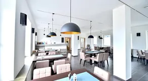 GT3 Hotel - Image 3